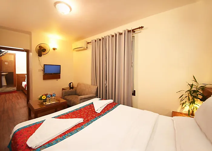 Amaryllis Hotel 3*